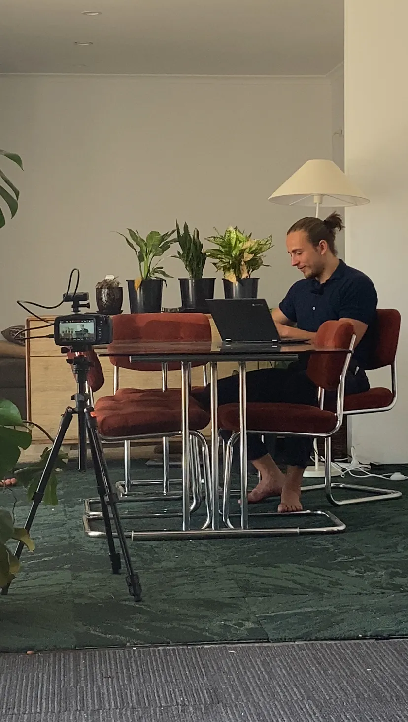 Installation de tournage pour Kelv